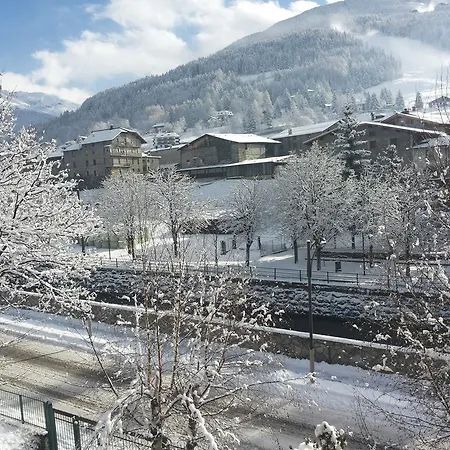 Casa Dea بورمْيو
